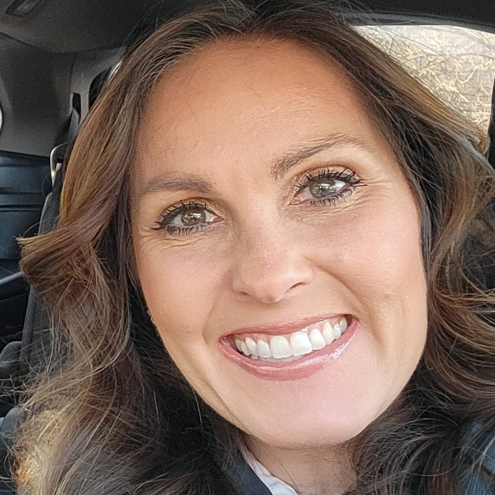 Meet your Posher, Lauren